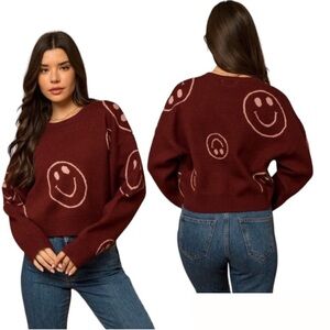 Altar'd State Smiley Face Print Oversize Cropped Burgundy Crewneck Sweater Small
